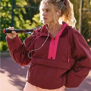FREE PEOPLE MOVEMENT In a Pillow Puffer Pullover